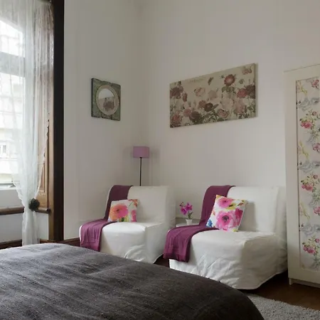 Lägenhet Localtraveling Downtown - Family