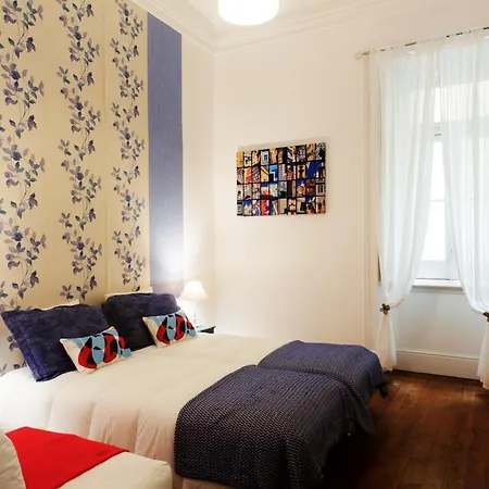 Localtraveling Downtown - Family Apartment Lisbon