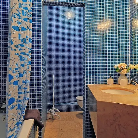 Localtraveling Downtown - Family Apartment Lisbon