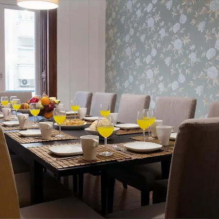 Localtraveling Downtown - Family Apartment Lisbon